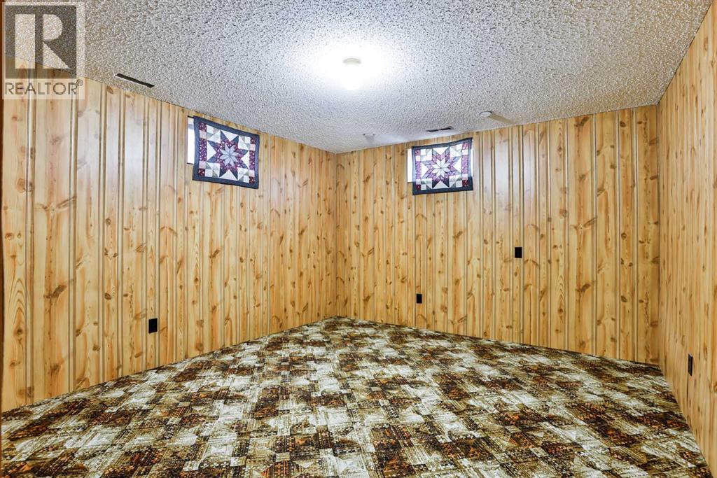 Single Family House Bungalow for Sale in  Corvette Crescent S Glendale Lethbridge 
