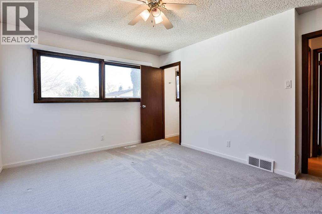Single Family House Bungalow for Sale in  Corvette Crescent S Glendale Lethbridge 