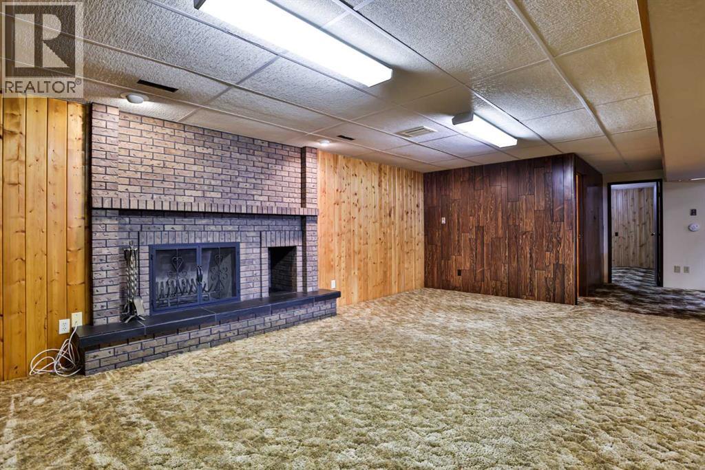 Single Family House Bungalow for Sale in  Corvette Crescent S Glendale Lethbridge 