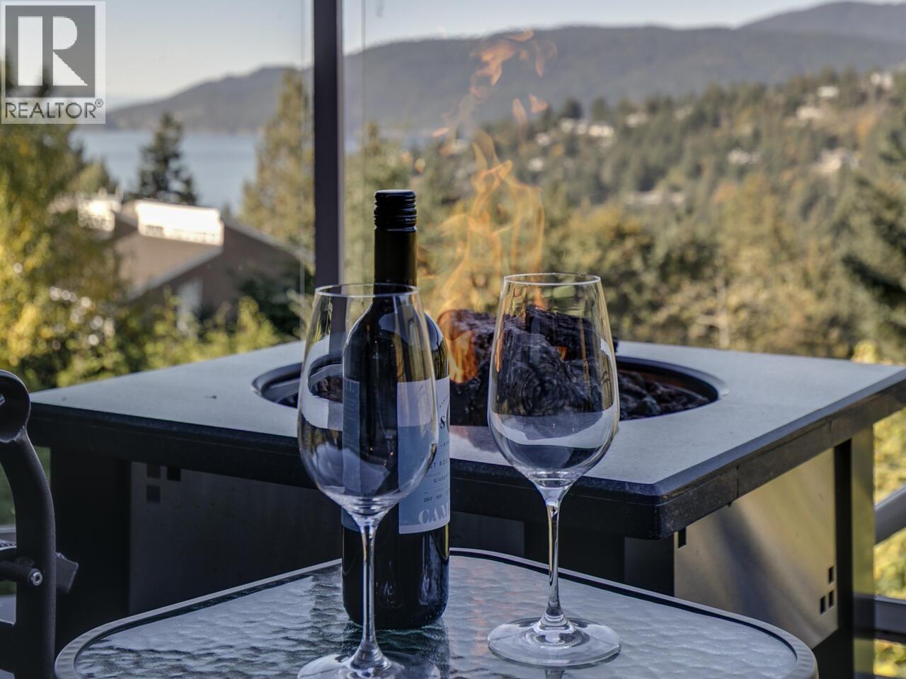 5390 WESTHAVEN WYND, West Vancouver