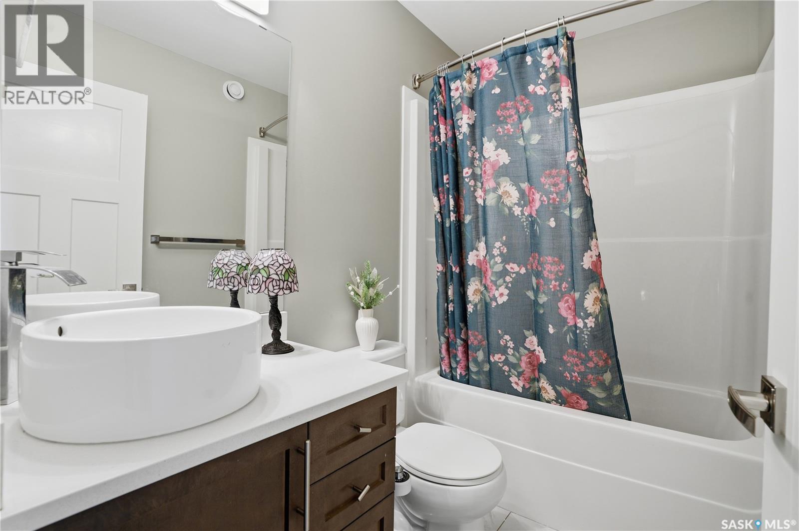 Single Family House 2 Level for Sale in  Rajput WAY Saskatoon 