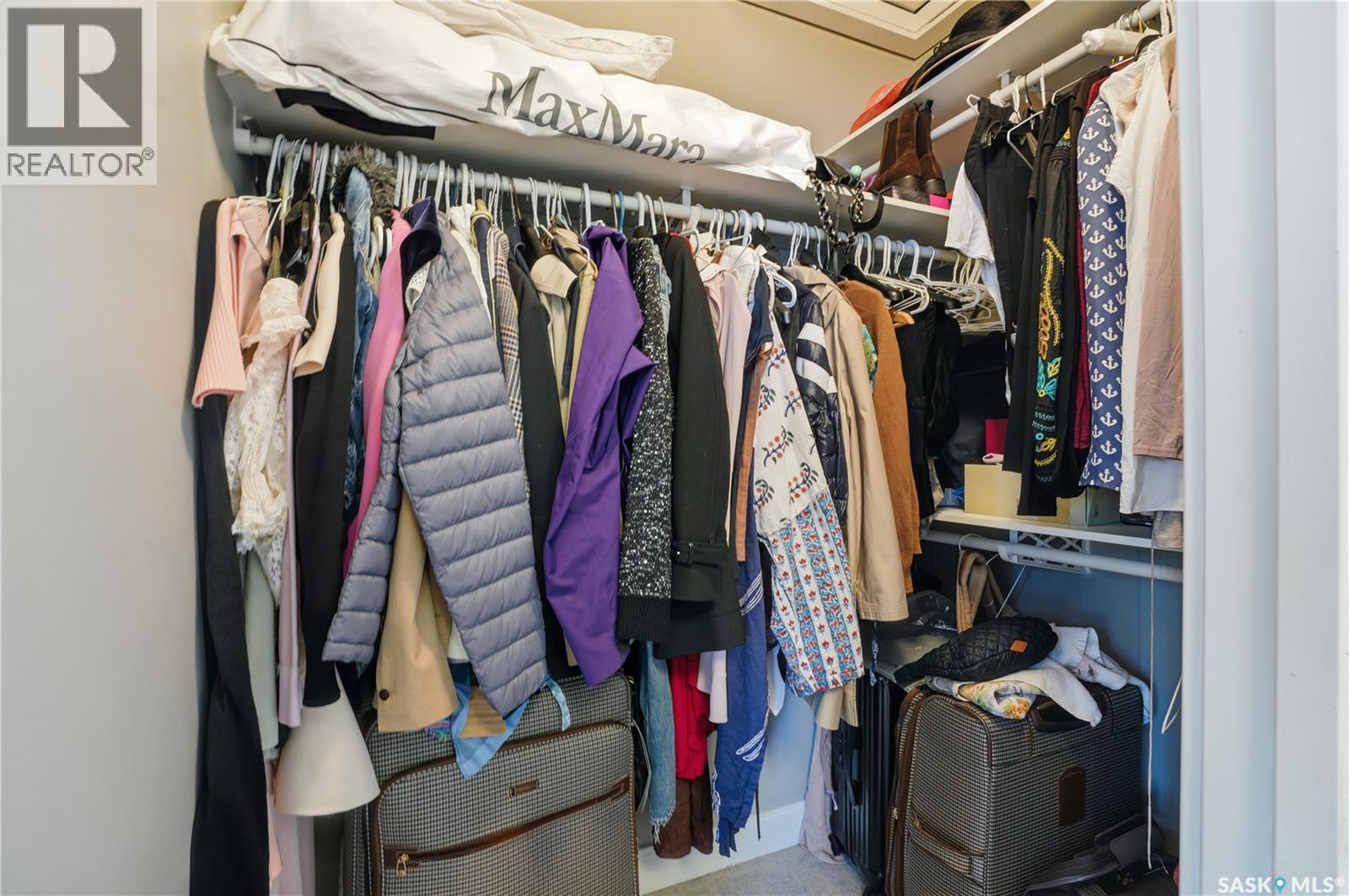 Single Family House 2 Level for Sale in  Rajput WAY Saskatoon 