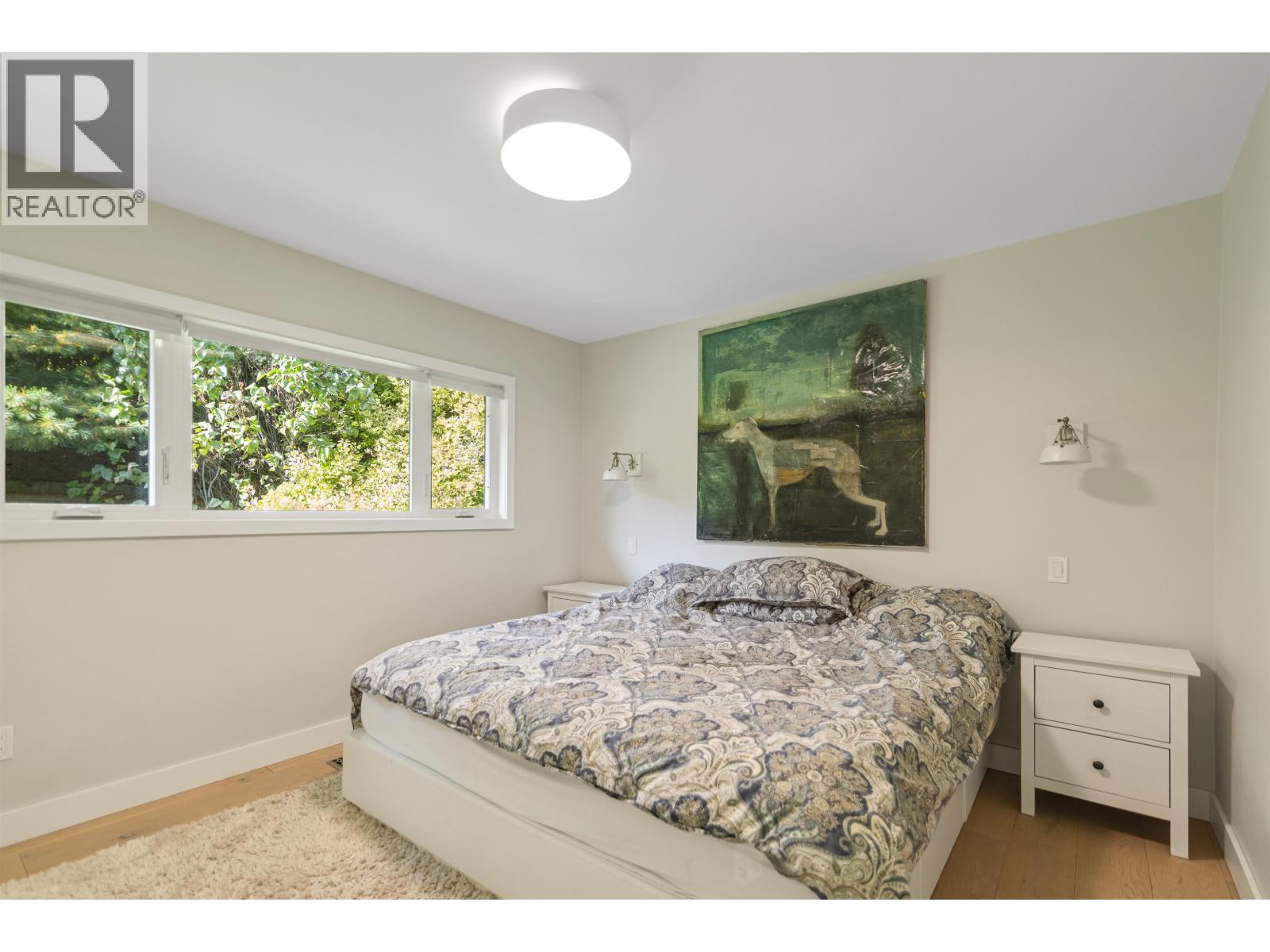 648 GIBSONS WAY, Gibsons