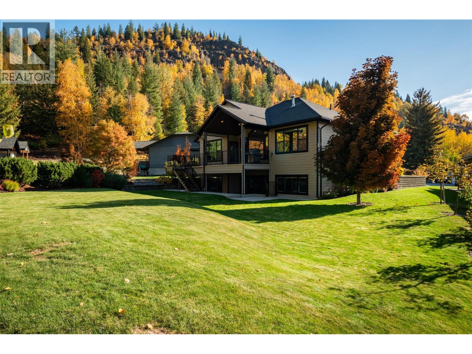 7912 Birchwood Drive, Trail