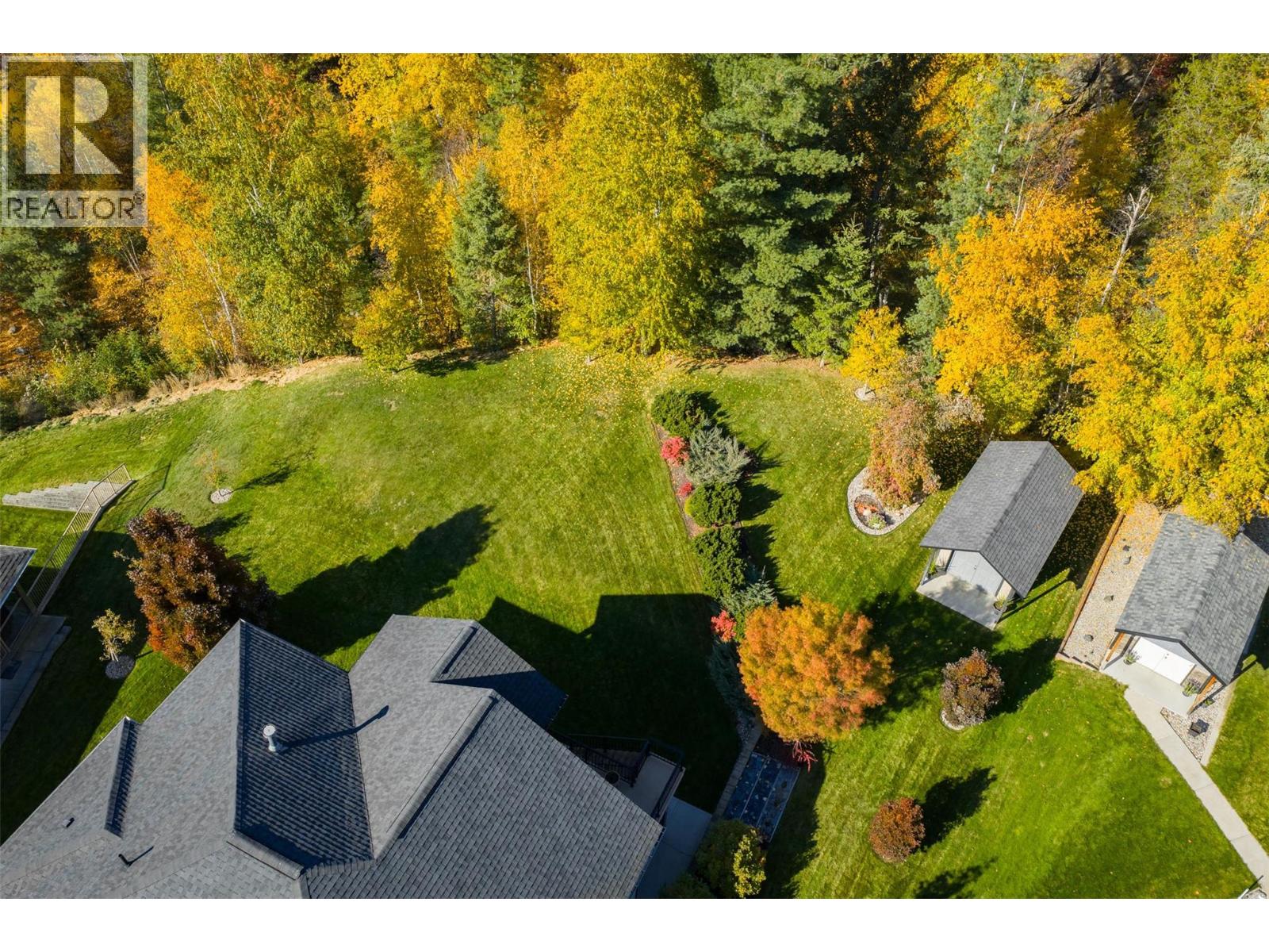 7912 Birchwood Drive, Trail