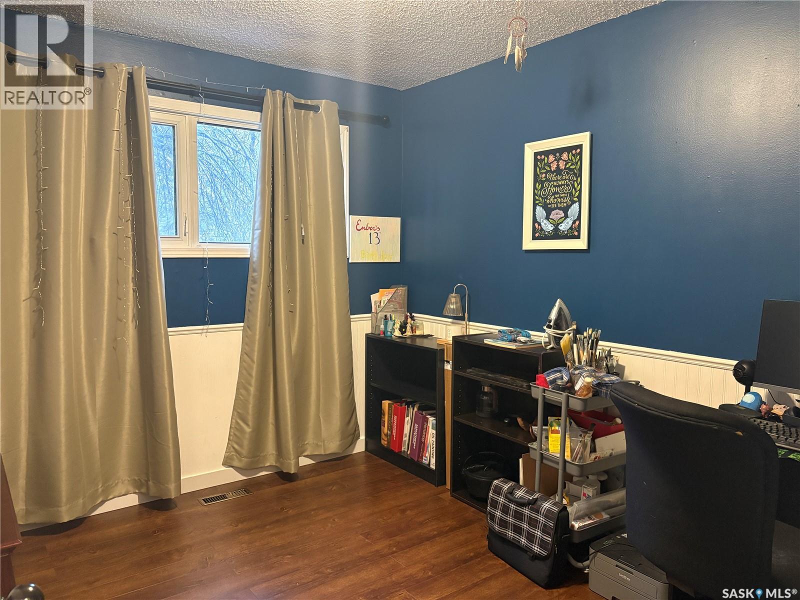 Single Family House Bungalow for Sale in  Sibbald CRESCENT Prince Albert 