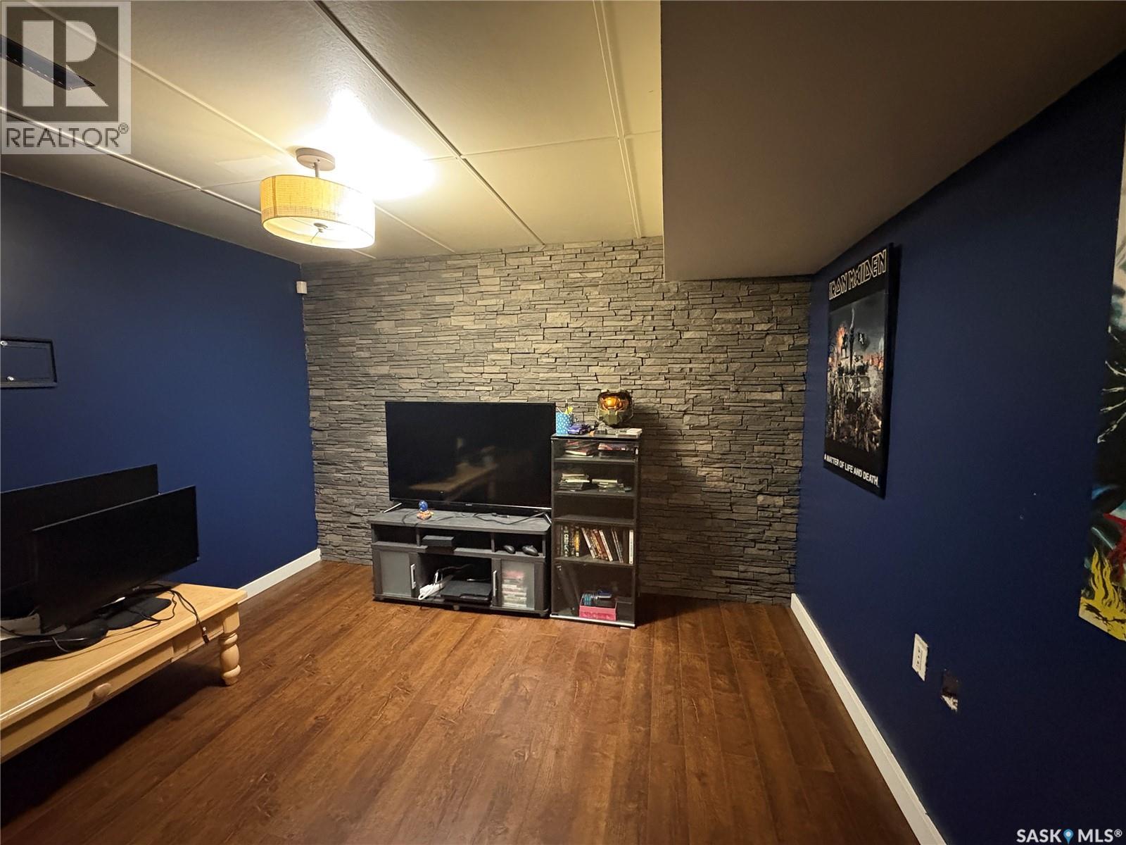 Single Family House Bungalow for Sale in  Sibbald CRESCENT Prince Albert 