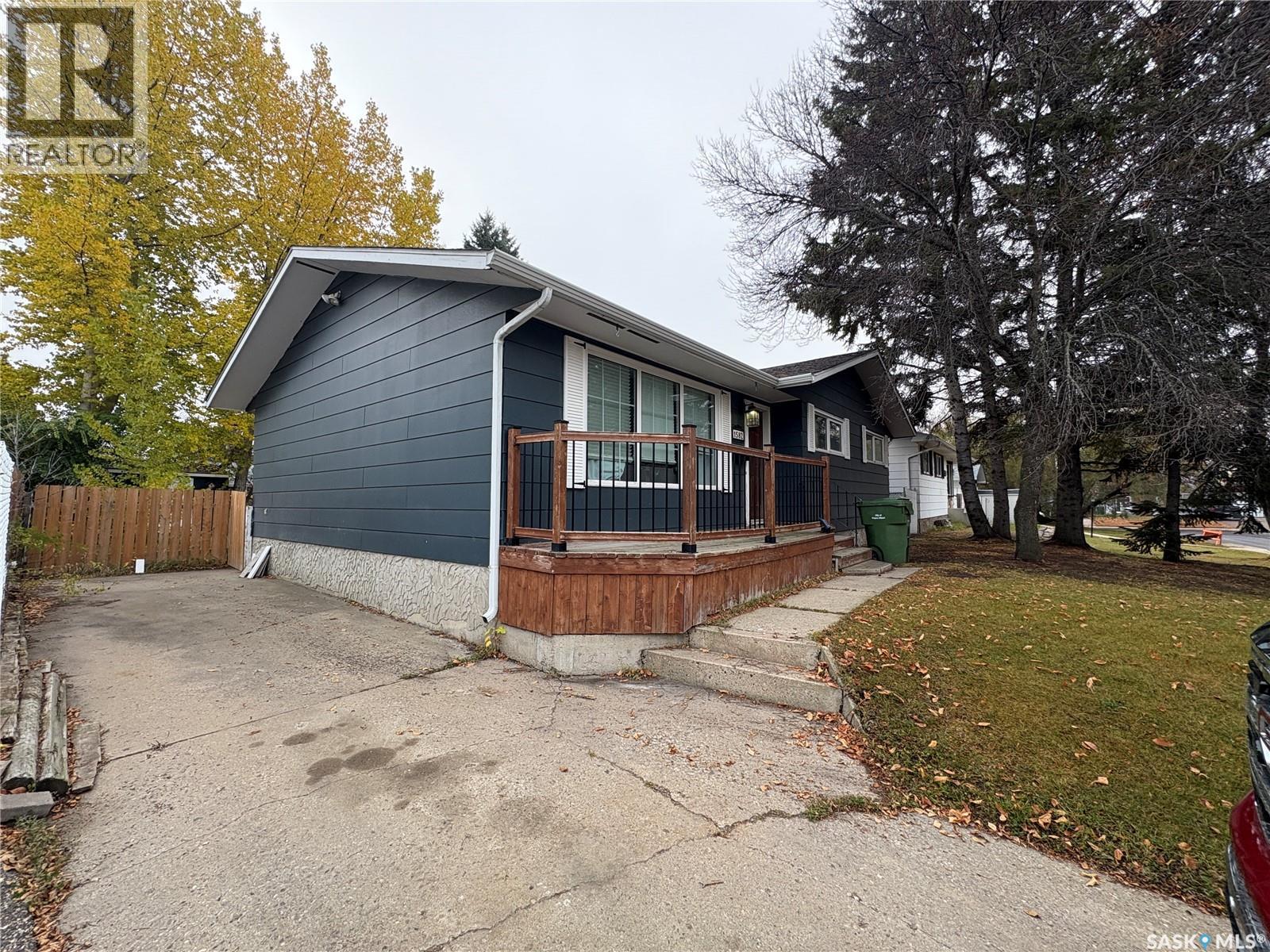 Single Family House Bungalow for Sale in  Sibbald CRESCENT Prince Albert 