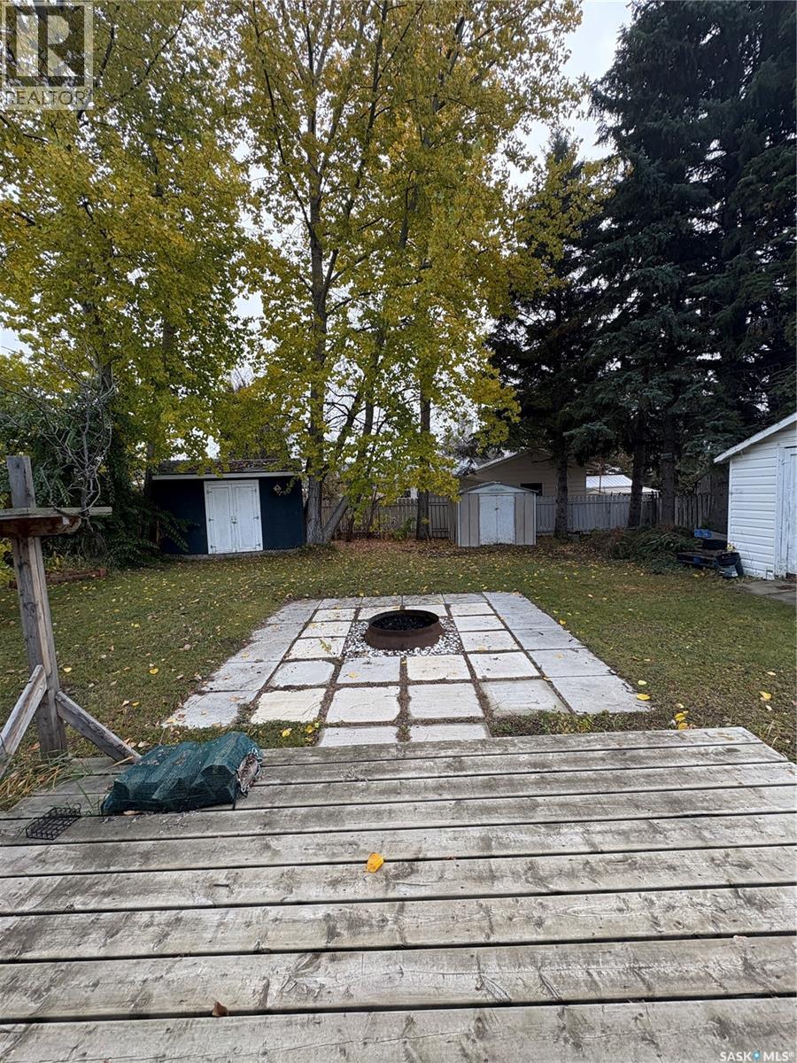 Single Family House Bungalow for Sale in  Sibbald CRESCENT Prince Albert 