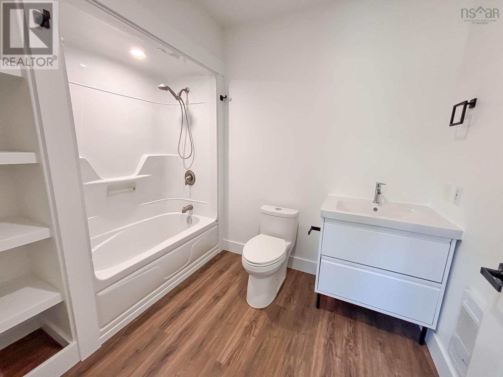 Property 20 of 31 of 37 Raspberry Court