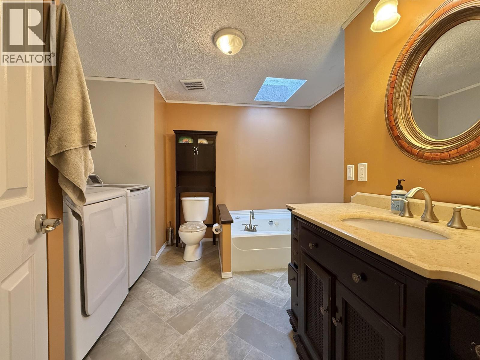 3 997 CHILCOTIN 20 HIGHWAY, Williams Lake