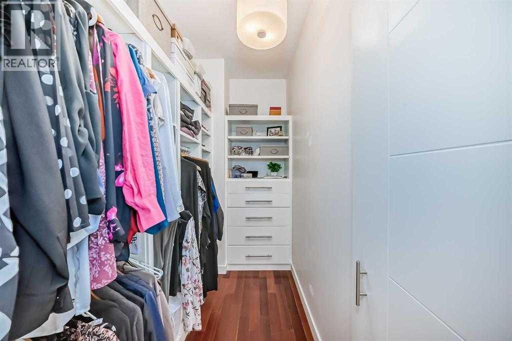 Single Family House for Sale in   Street SW South Calgary Calgary 