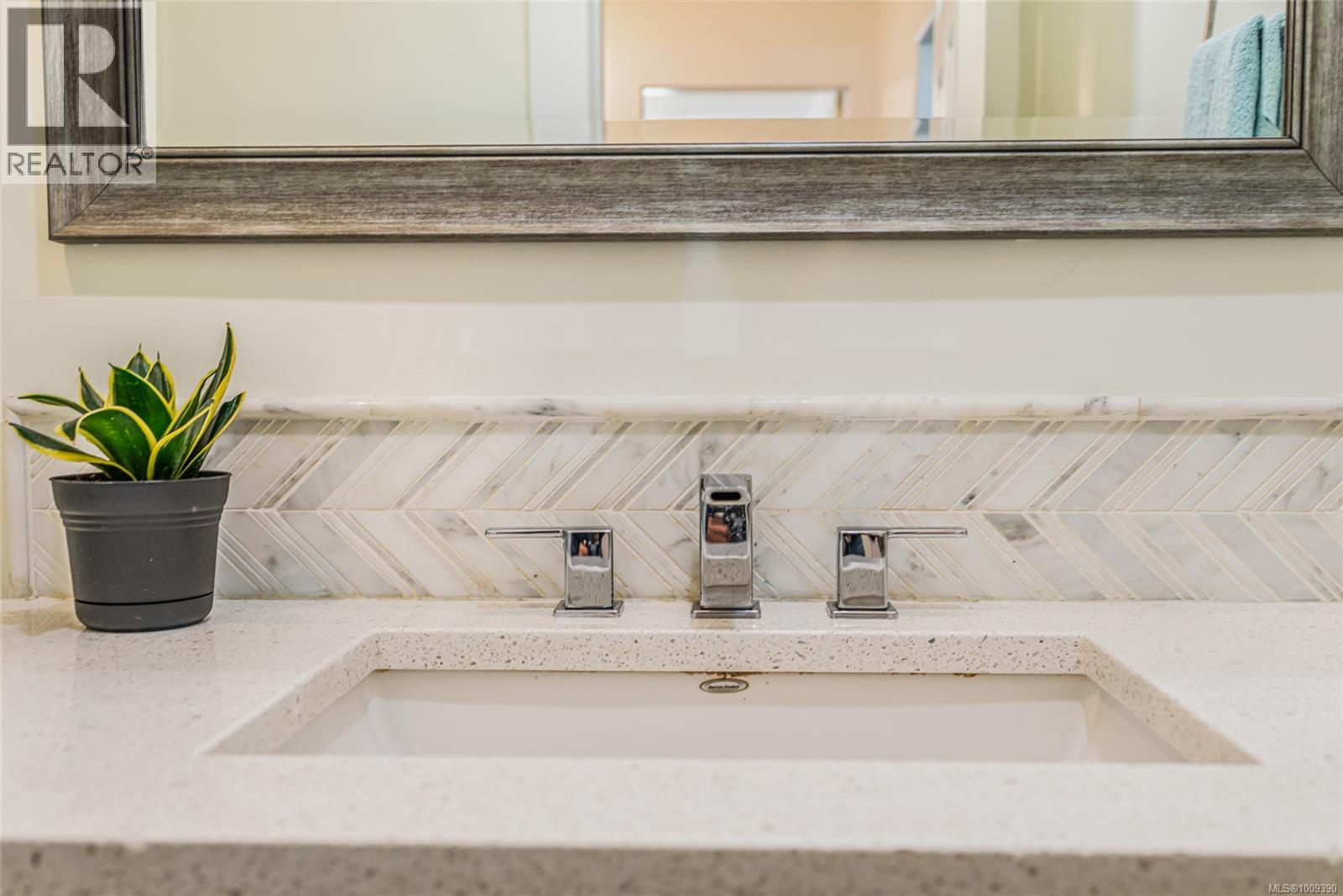 7115 Thompson Rd, Port Alberni