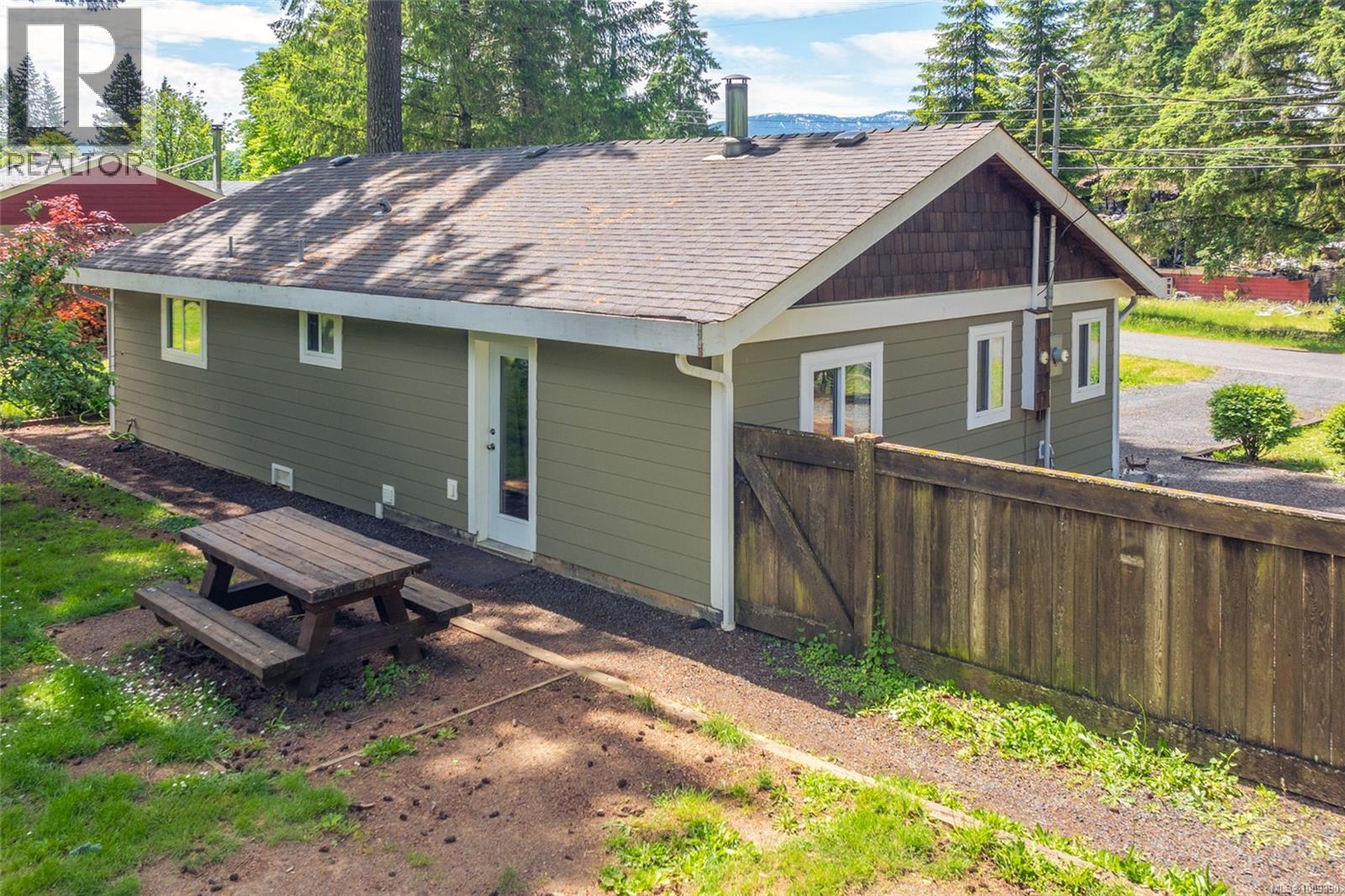 7115 Thompson Rd, Port Alberni