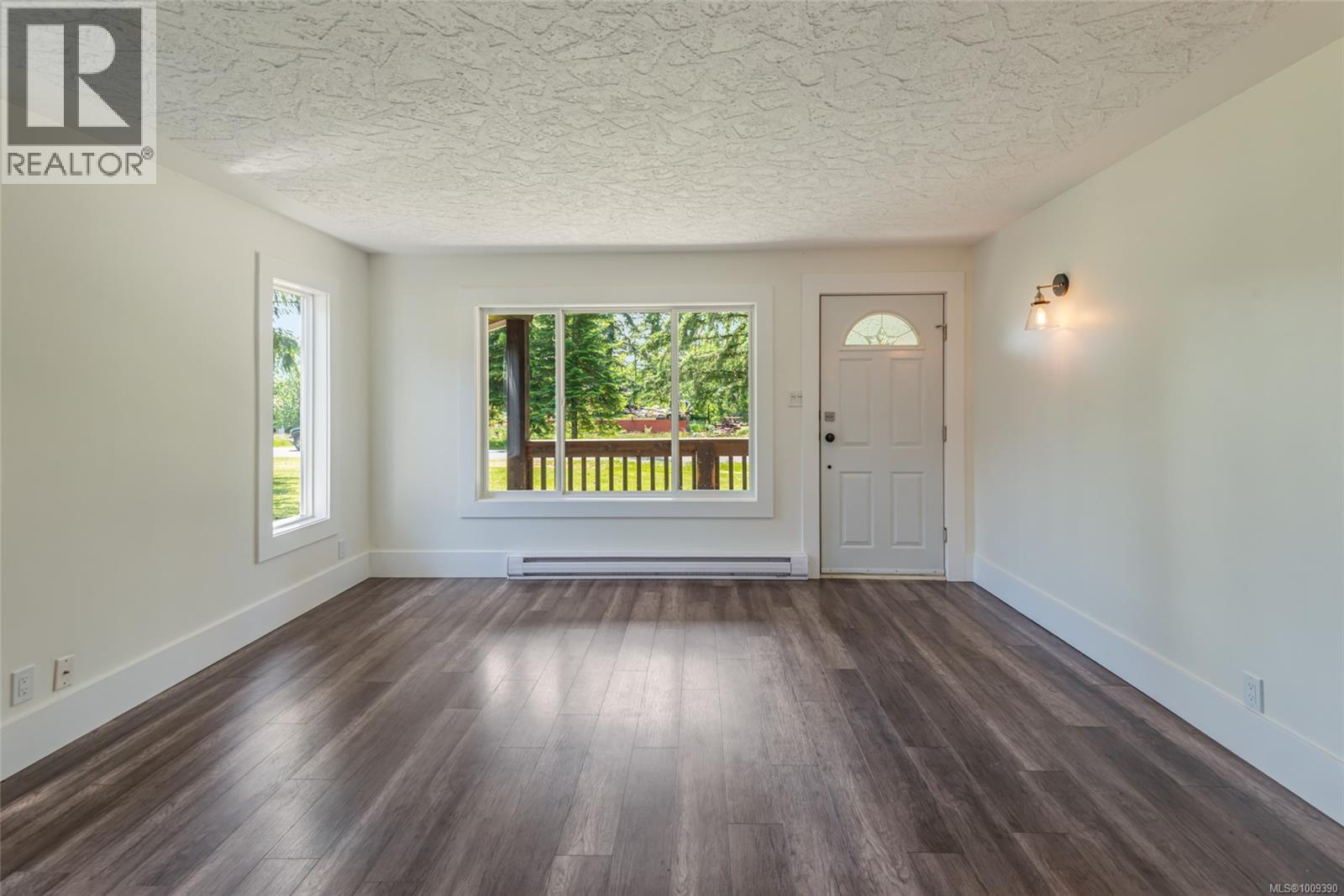 7115 Thompson Rd, Port Alberni