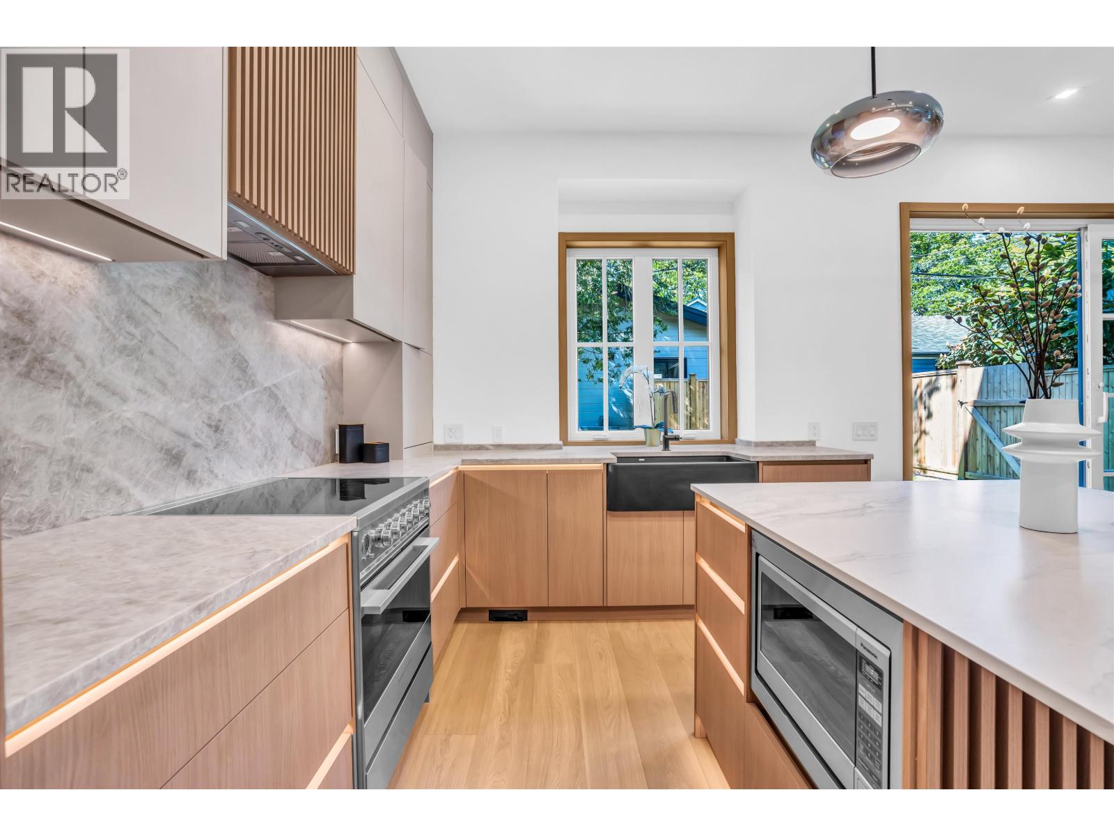 4029 W 33RD AVENUE, Vancouver