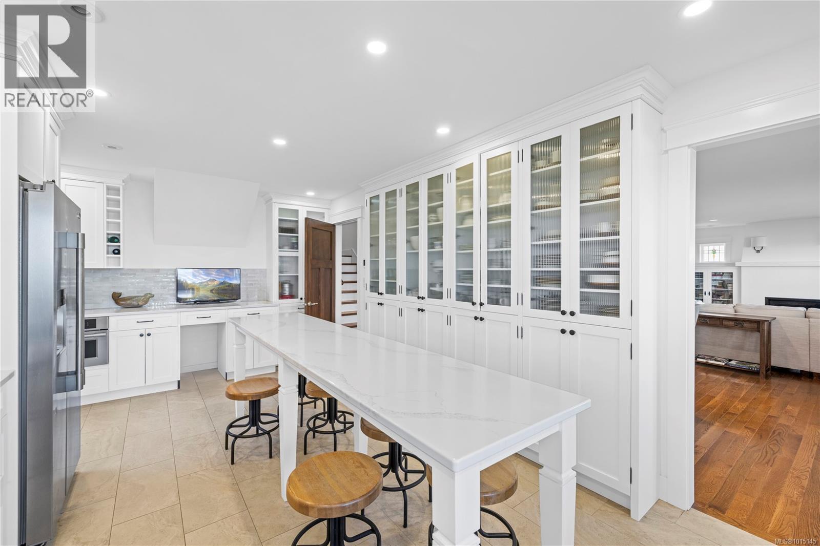 7694 Lantzville Rd, Lantzville