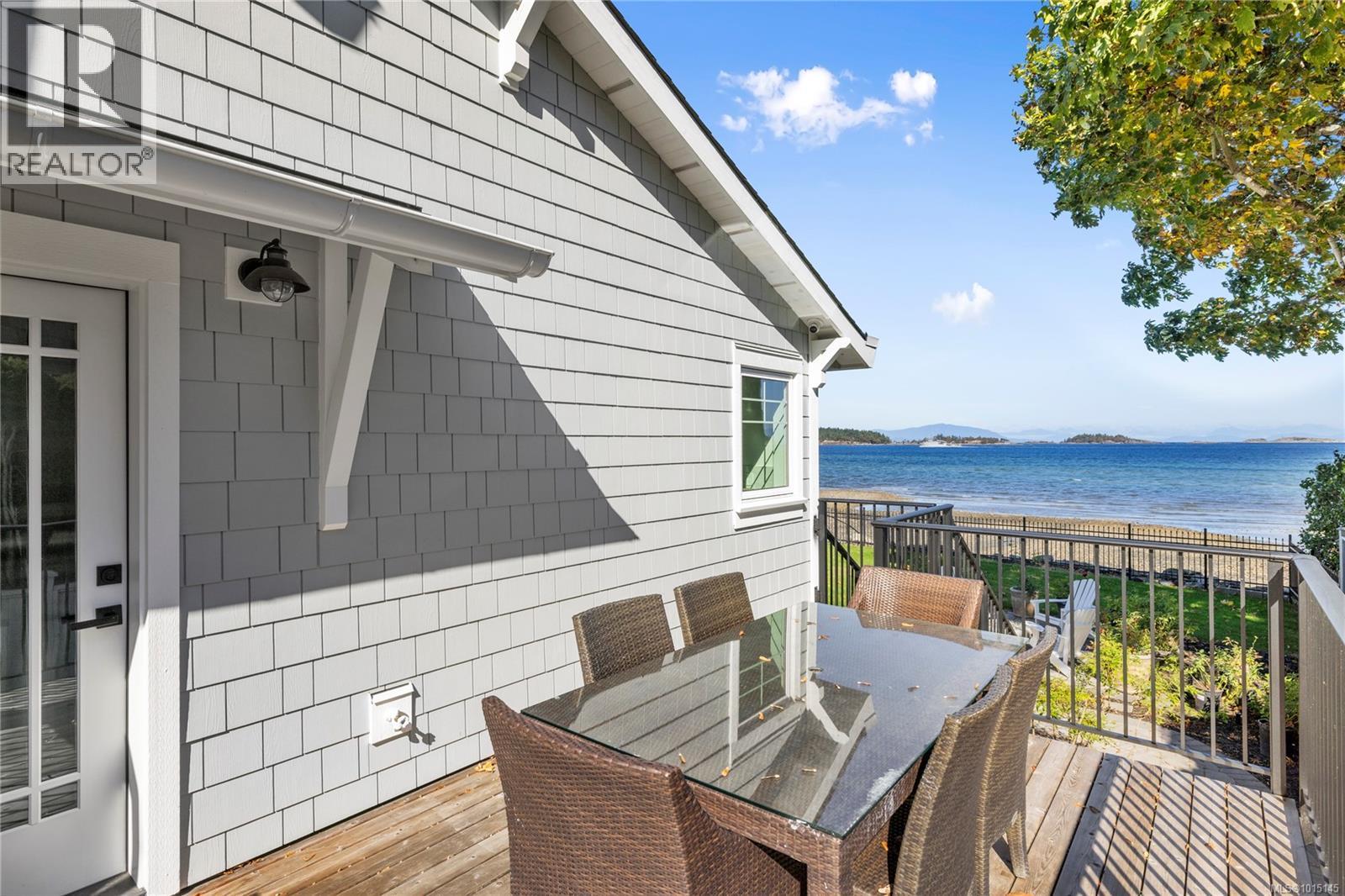 7694 Lantzville Rd, Lantzville