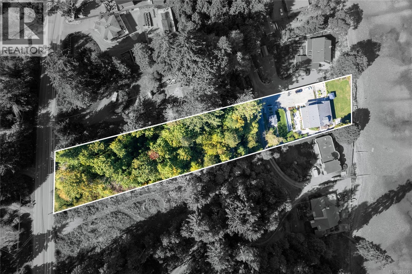 7694 Lantzville Rd, Lantzville