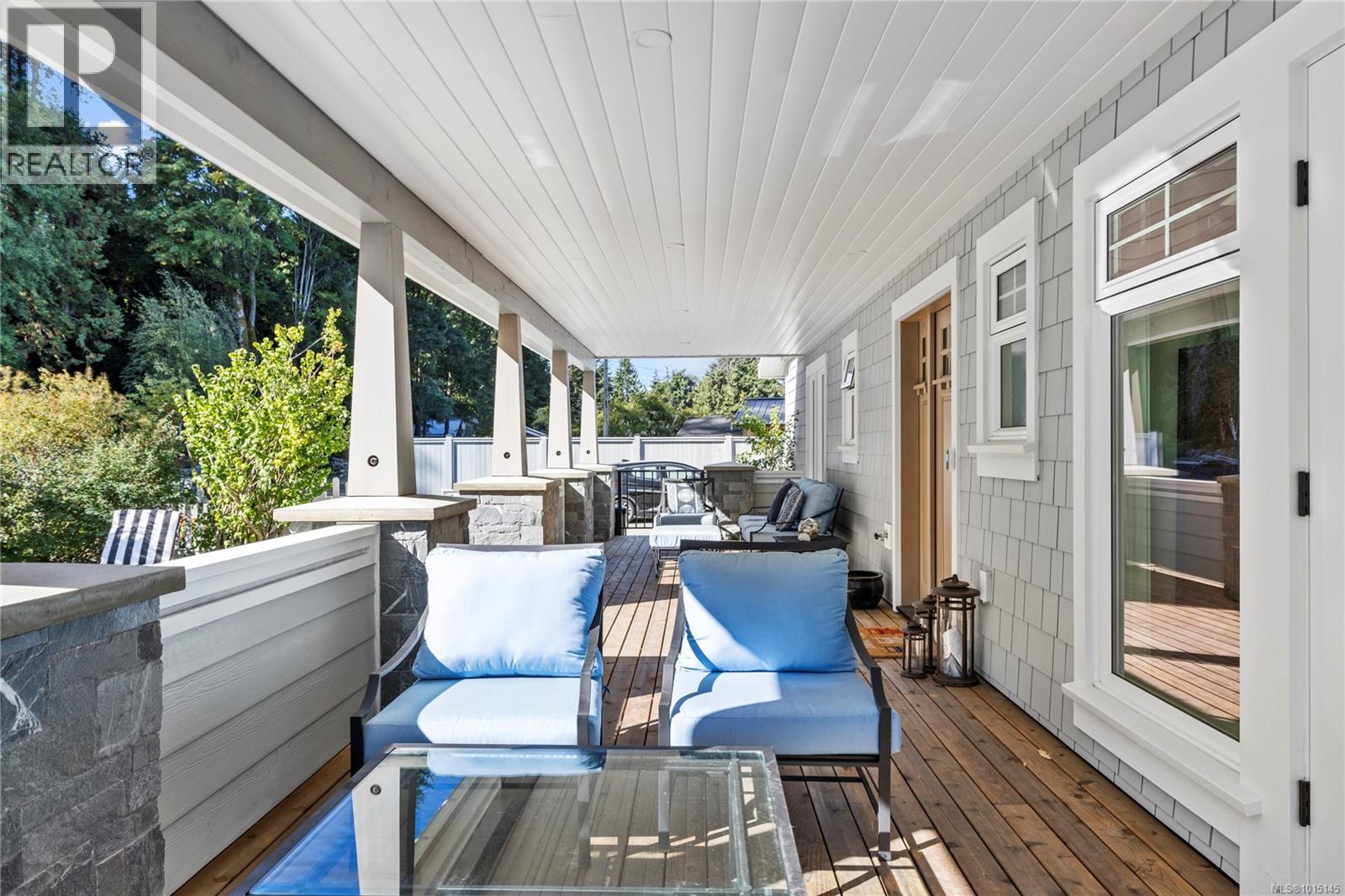 7694 Lantzville Rd, Lantzville