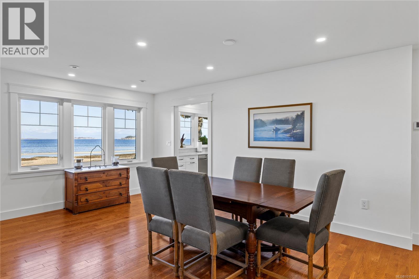 7694 Lantzville Rd, Lantzville