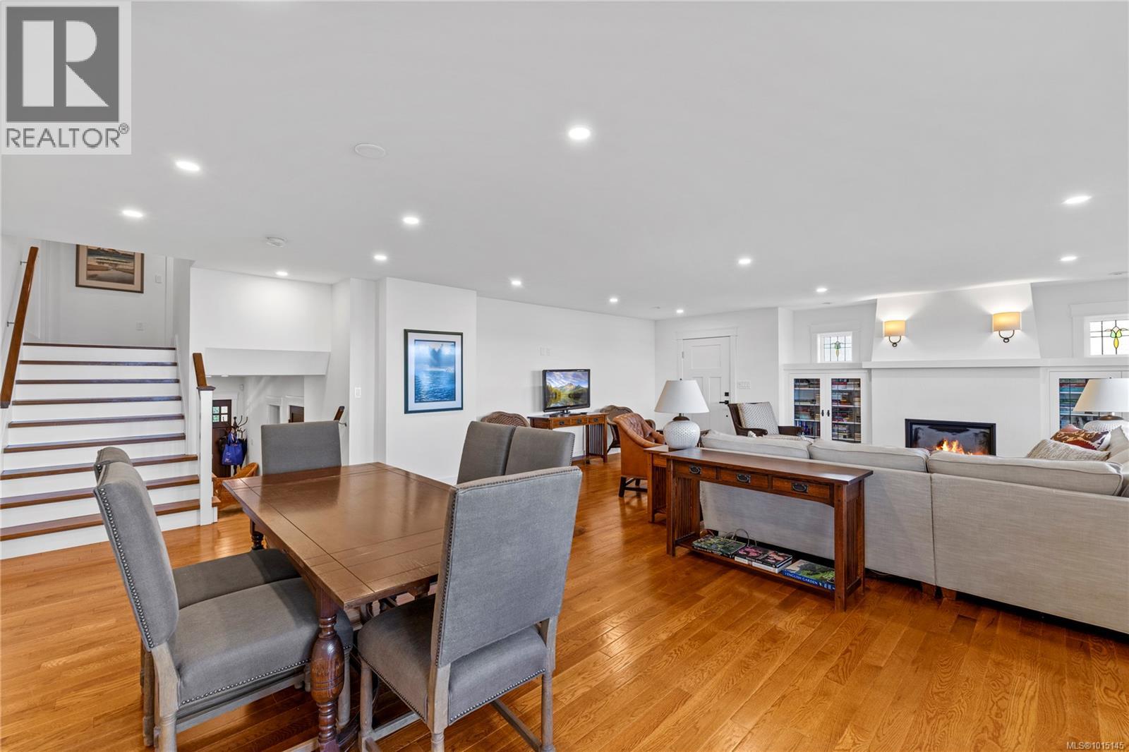 7694 Lantzville Rd, Lantzville