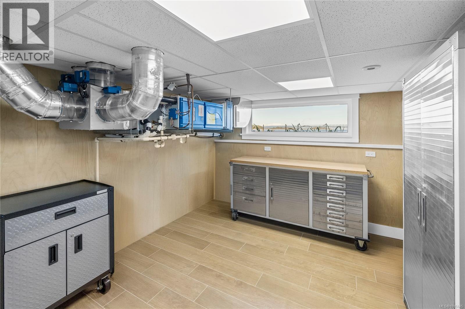 7694 Lantzville Rd, Lantzville