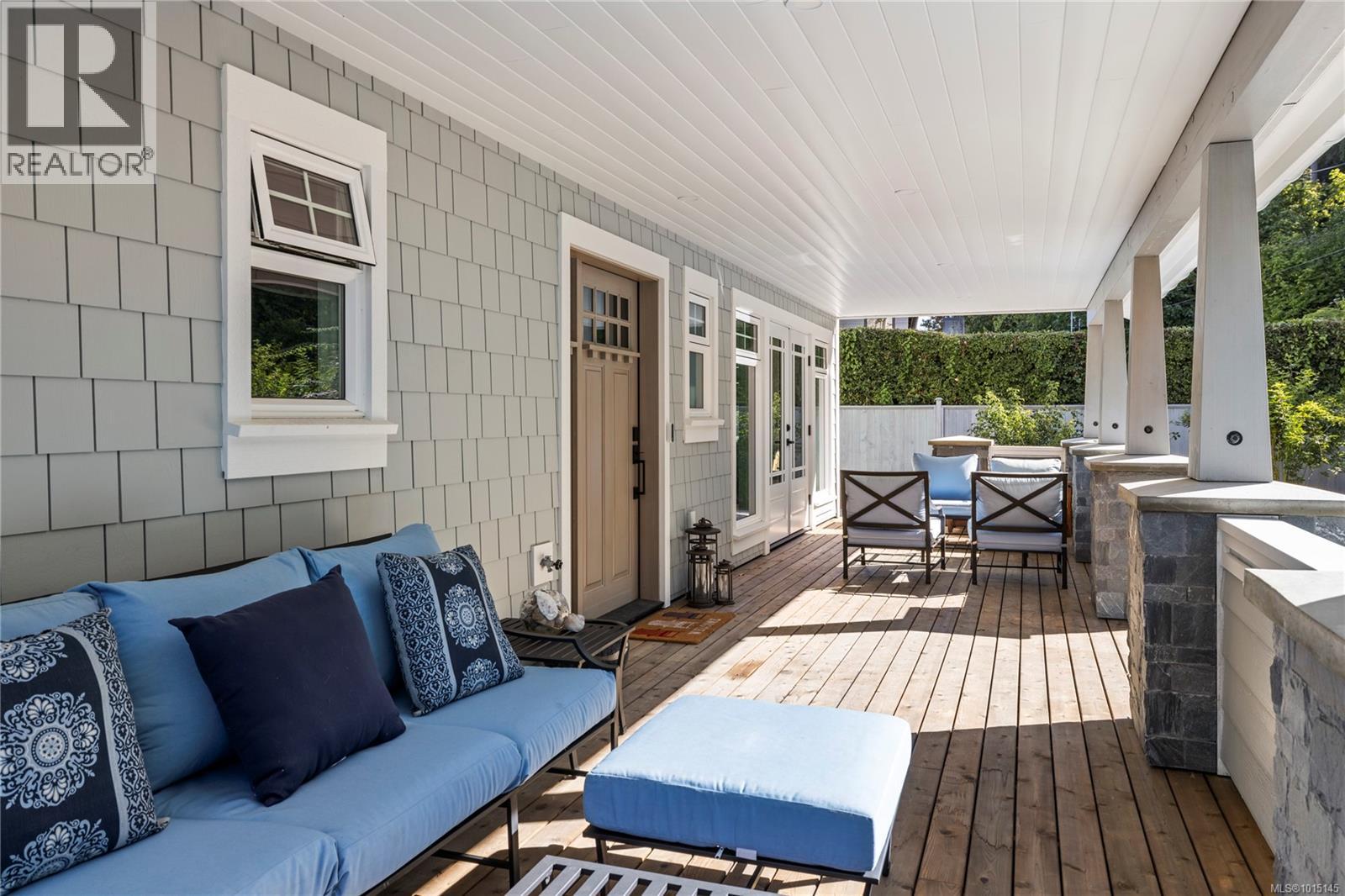 7694 Lantzville Rd, Lantzville