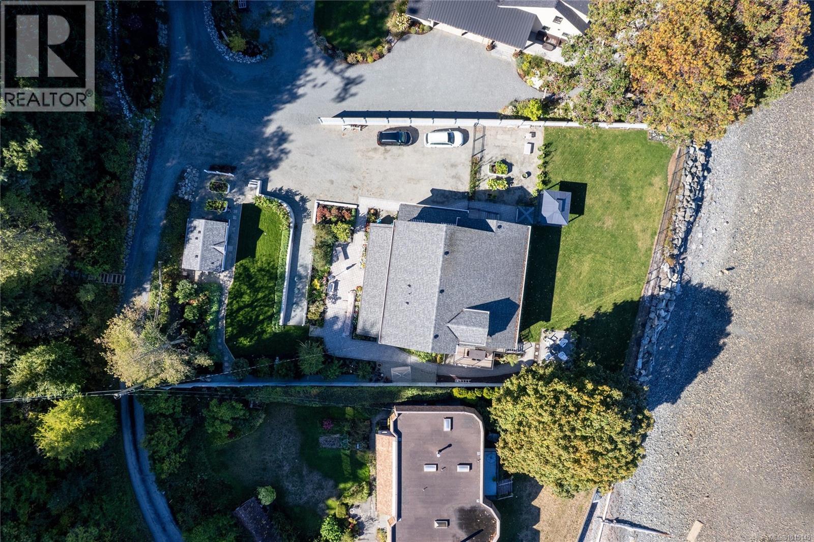 7694 Lantzville Rd, Lantzville