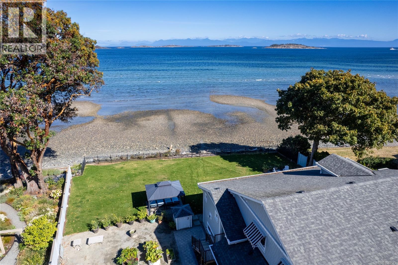 7694 Lantzville Rd, Lantzville