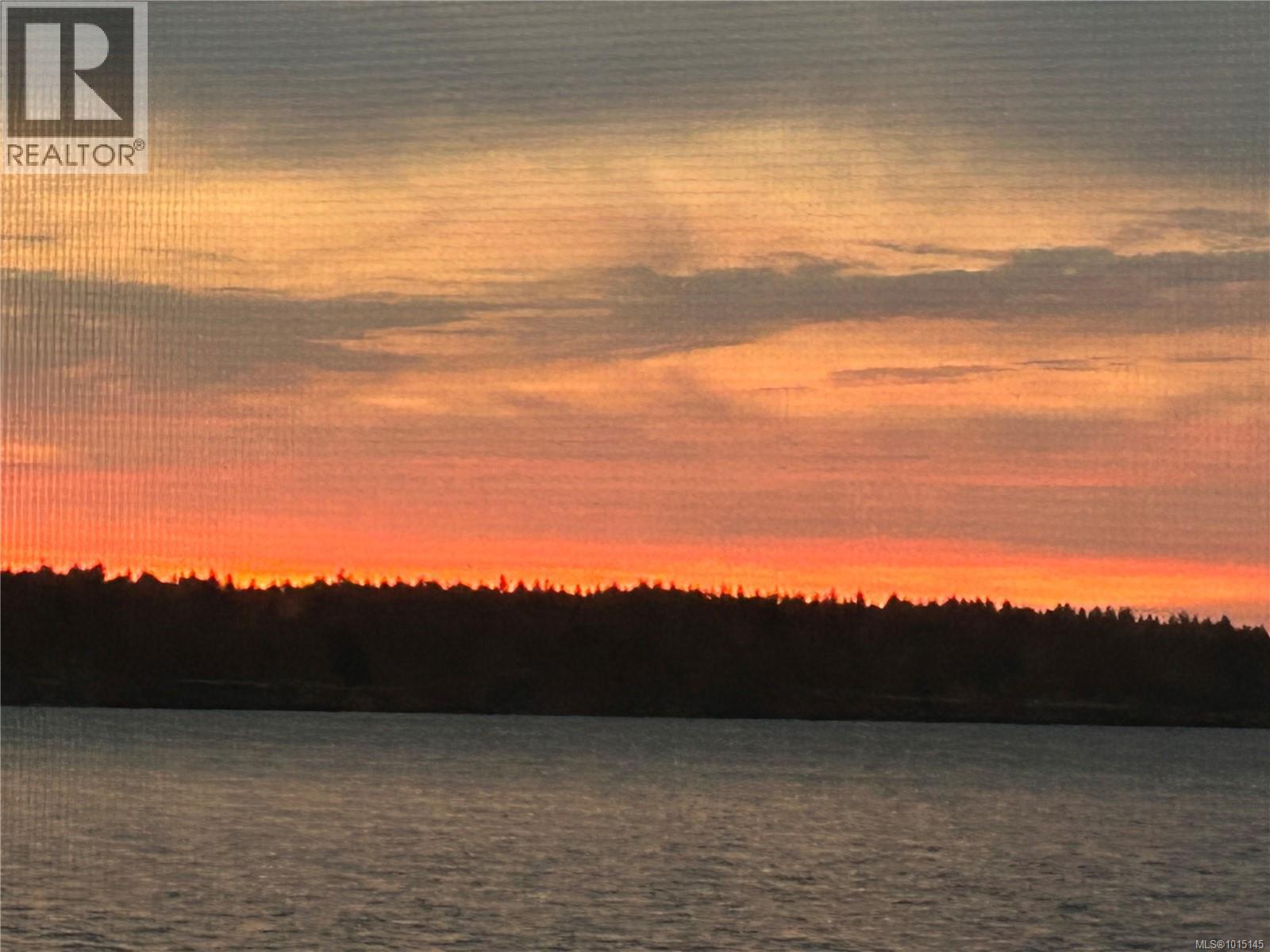 7694 Lantzville Rd, Lantzville