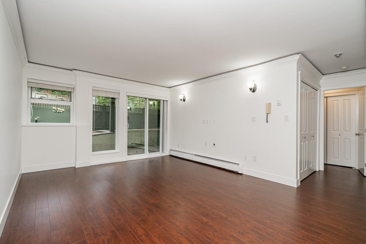 8 1850 E SOUTHMERE CRESCENT, Surrey