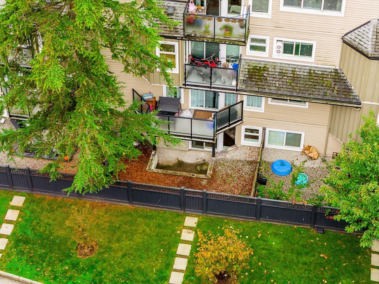 8 1850 E SOUTHMERE CRESCENT, Surrey