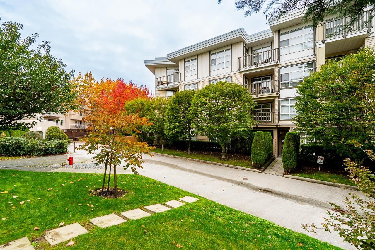 8 1850 E SOUTHMERE CRESCENT, Surrey