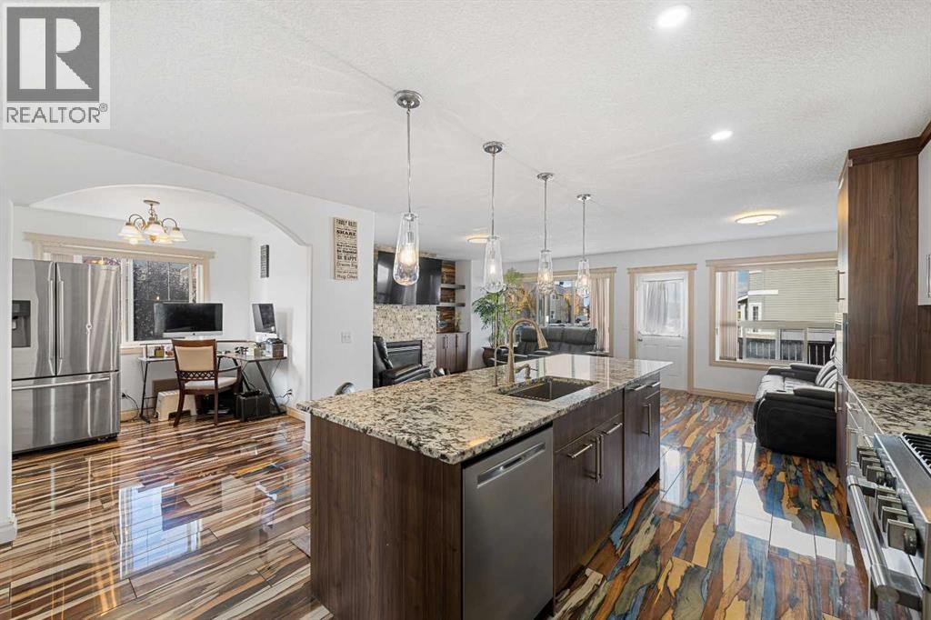 Single Family House for Sale in  Tarawood Grove NE Taradale Calgary 