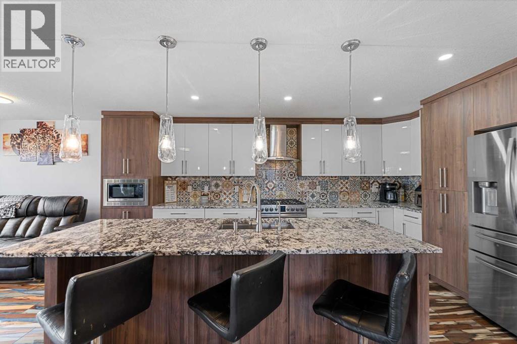 Single Family House for Sale in  Tarawood Grove NE Taradale Calgary 