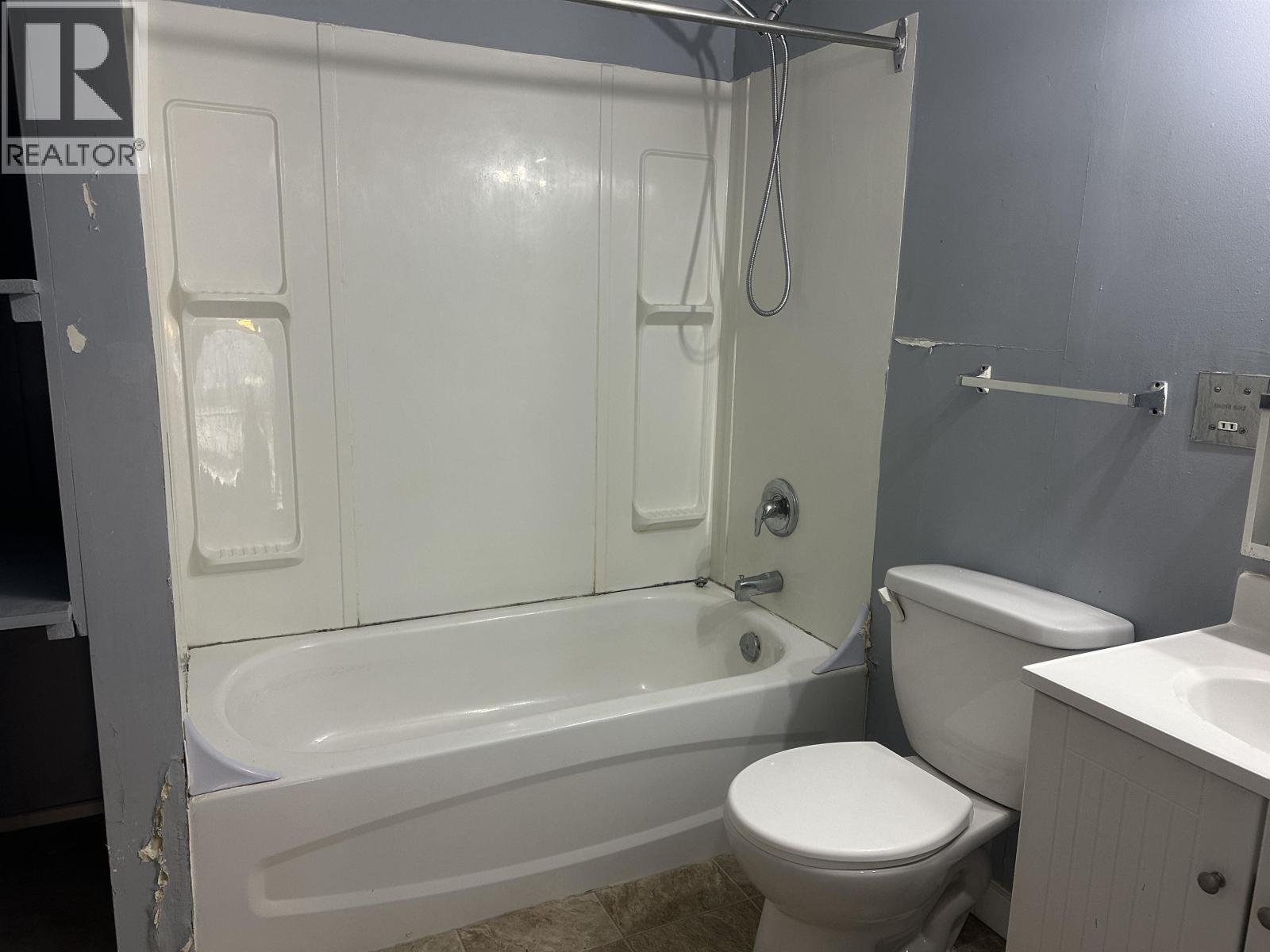 25 605 CARSON DRIVE, Williams Lake