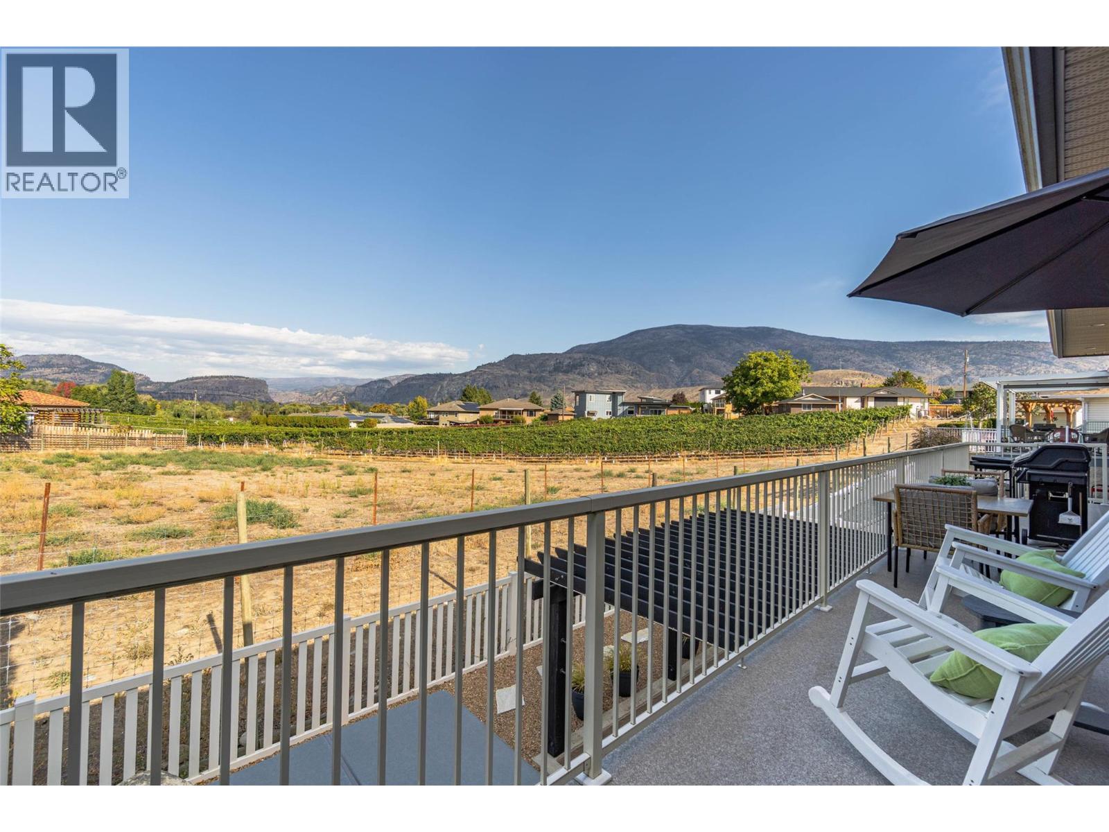 6963 CHARDONNAY Place, Oliver