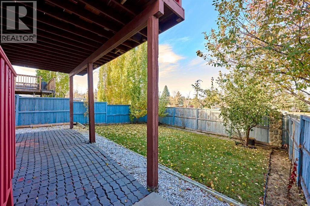 Single Family House Bi-level for Sale in  Somervale Green SW Somerset Calgary 