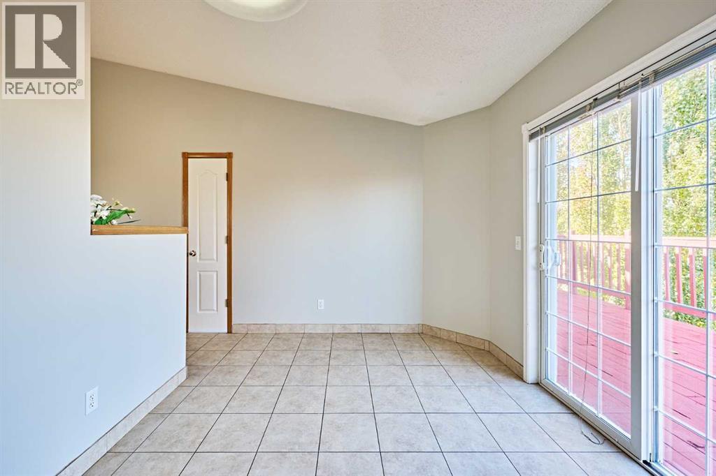 Single Family House Bi-level for Sale in  Somervale Green SW Somerset Calgary 