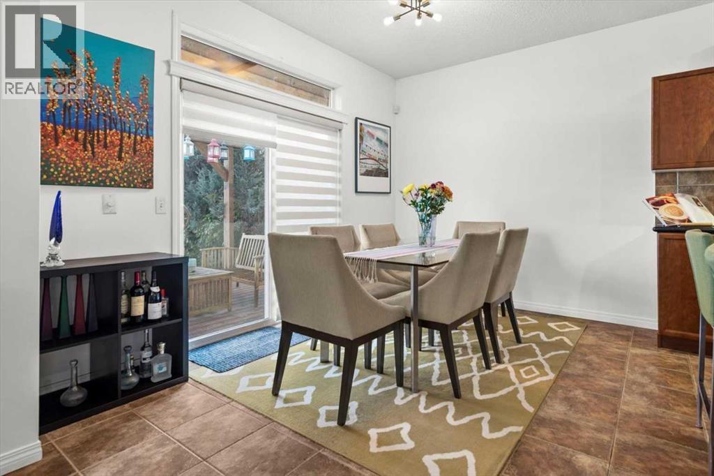 Single Family House for Sale in  Cougar Ridge Circle SW Cougar Ridge Calgary 