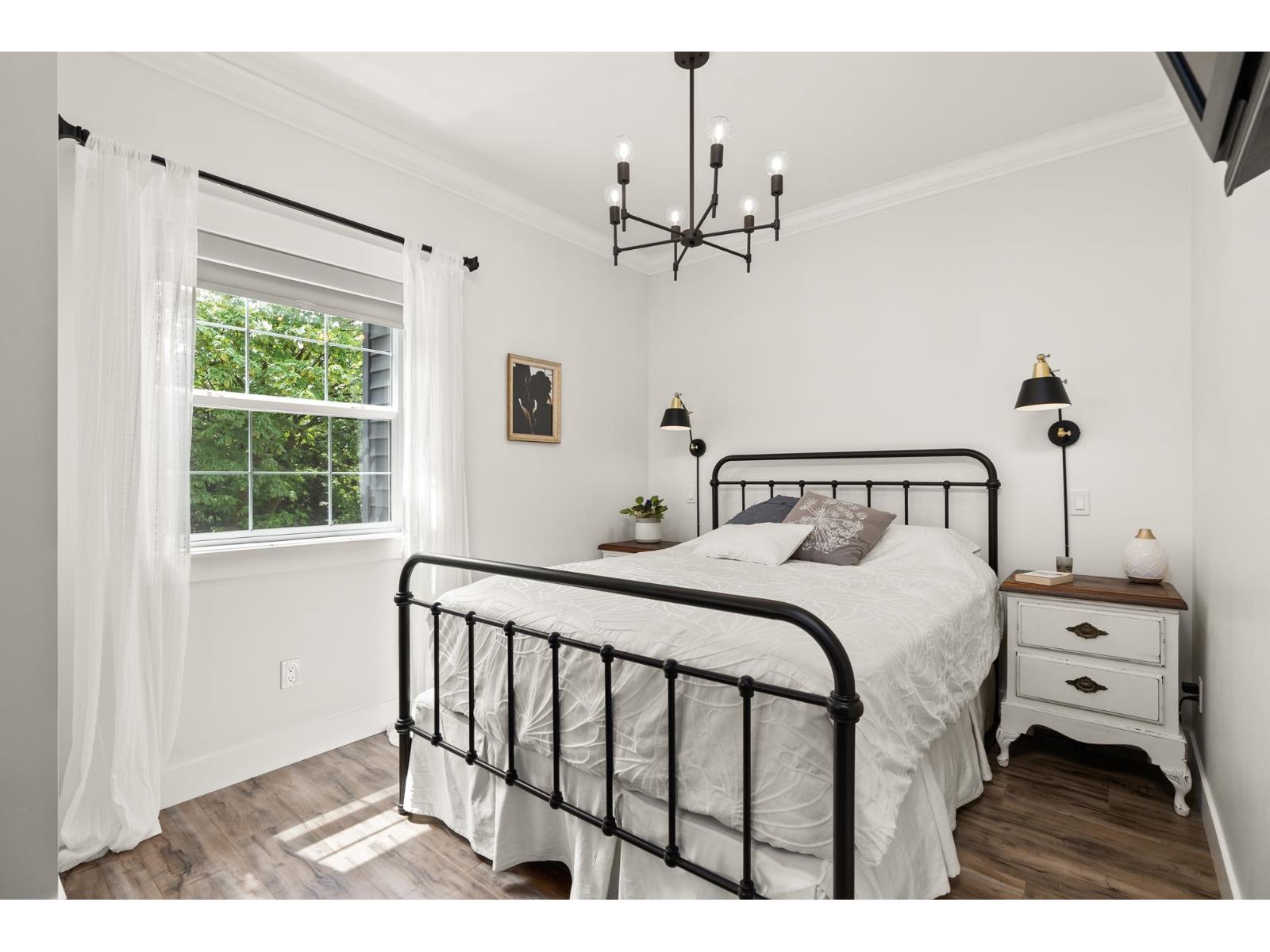 26433 28 AVENUE, Langley