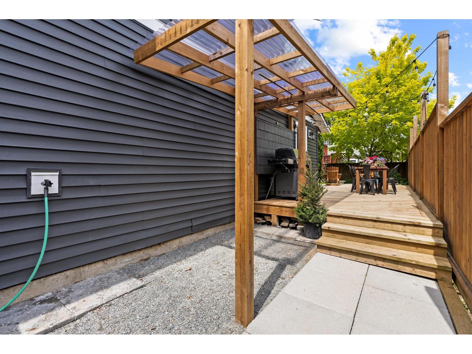 26433 28 AVENUE, Langley