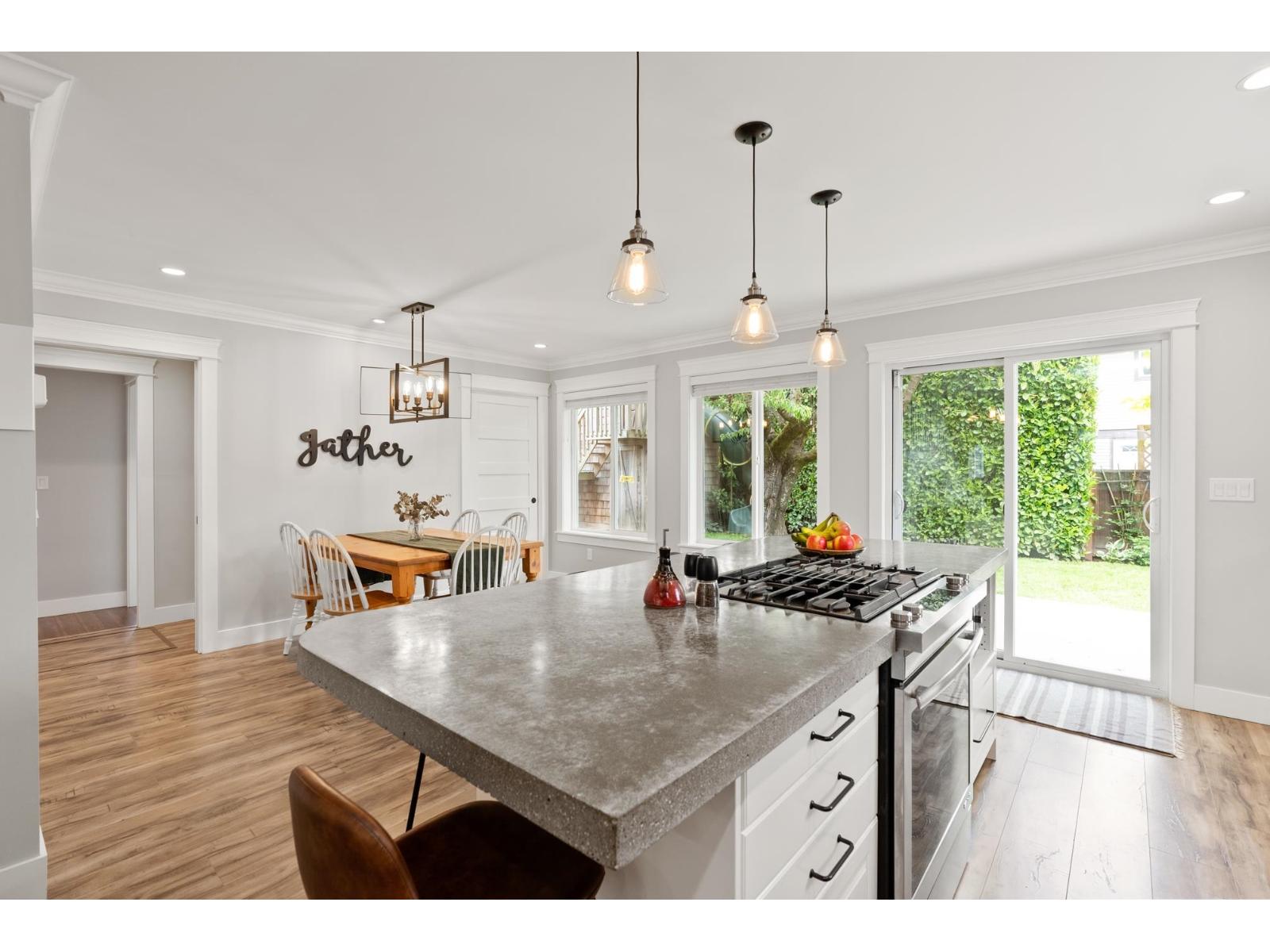 26433 28 AVENUE, Langley