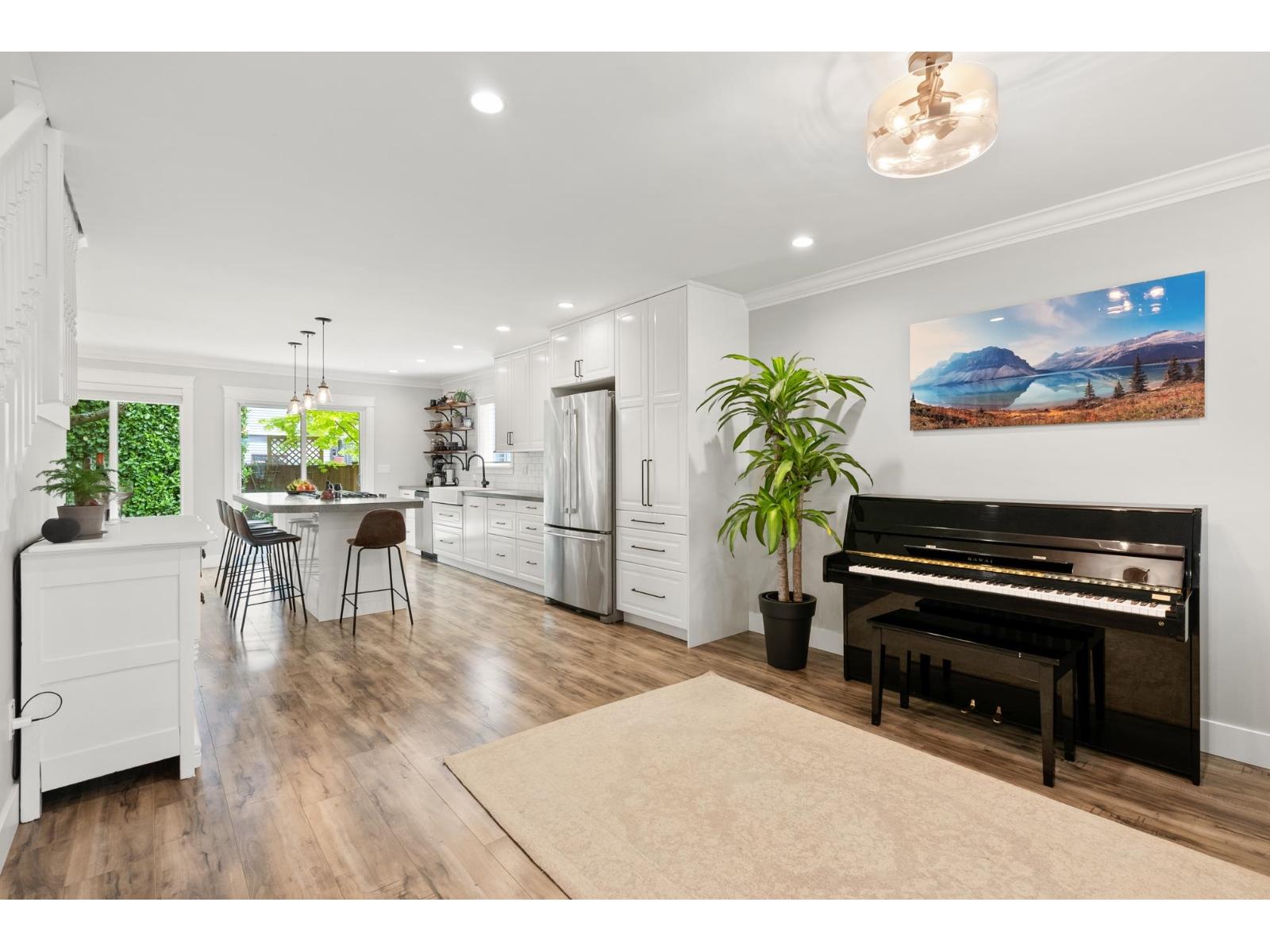 26433 28 AVENUE, Langley