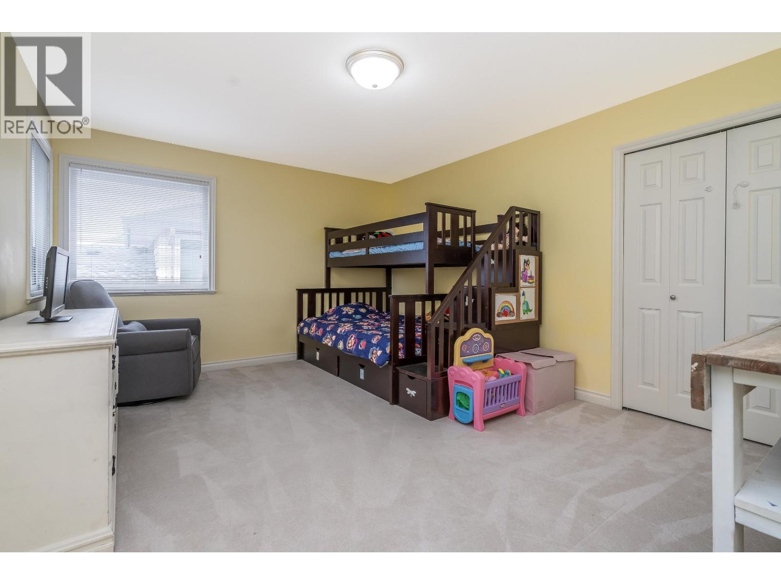 5434 GROVE Avenue, Ladner