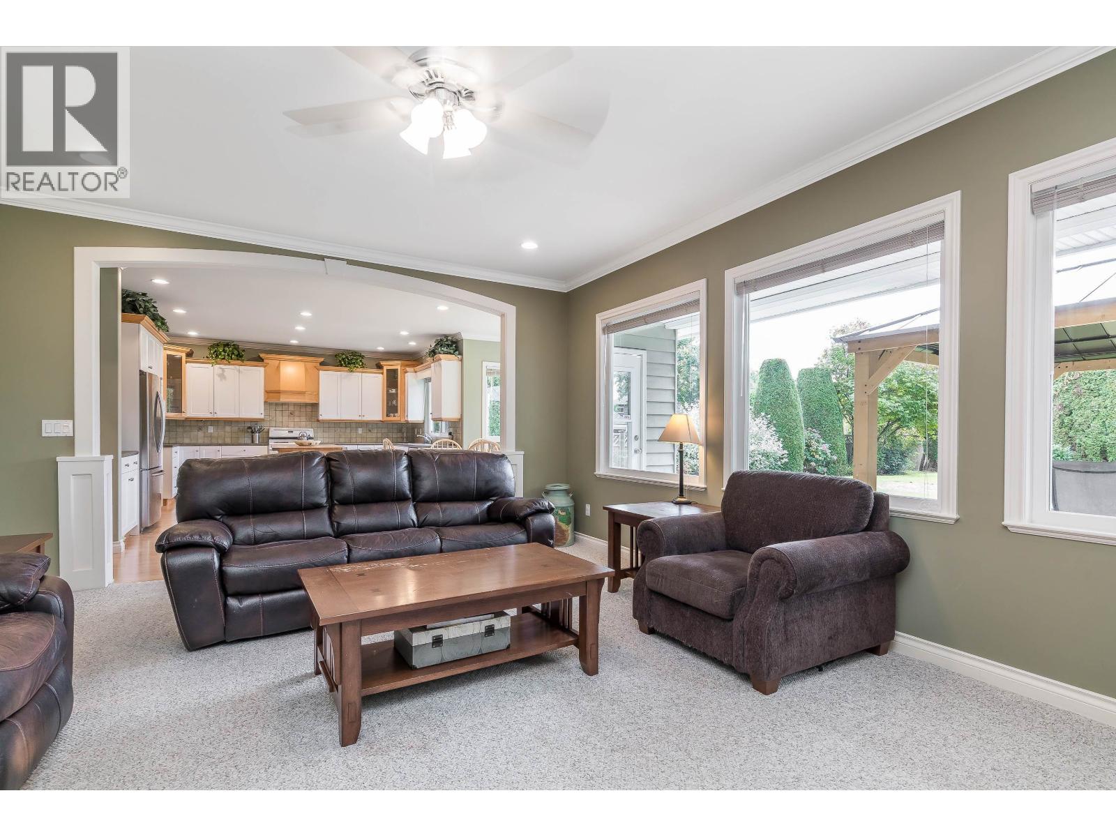 5434 GROVE Avenue, Ladner