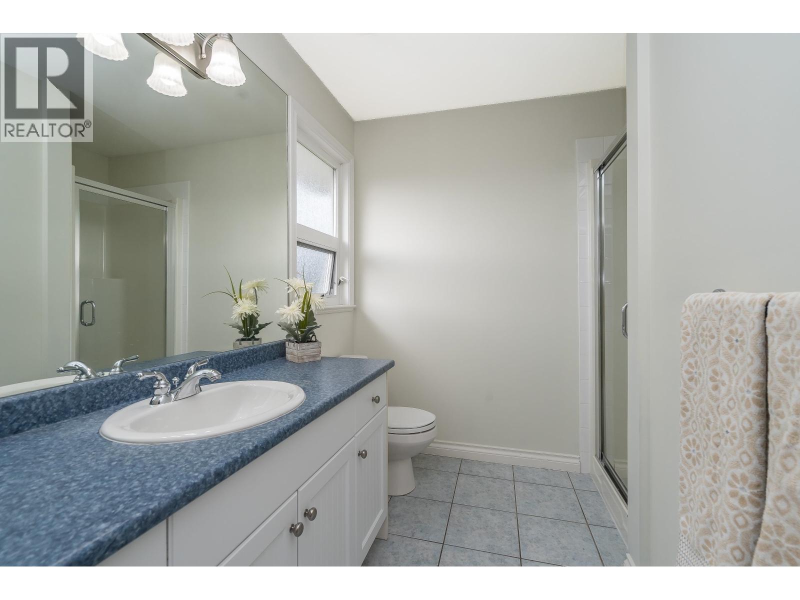 5434 GROVE Avenue, Ladner