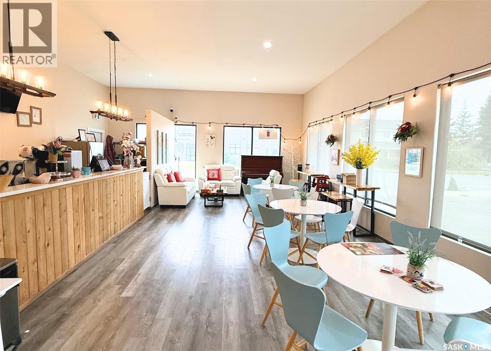 1 212 Central STREET - photo 2