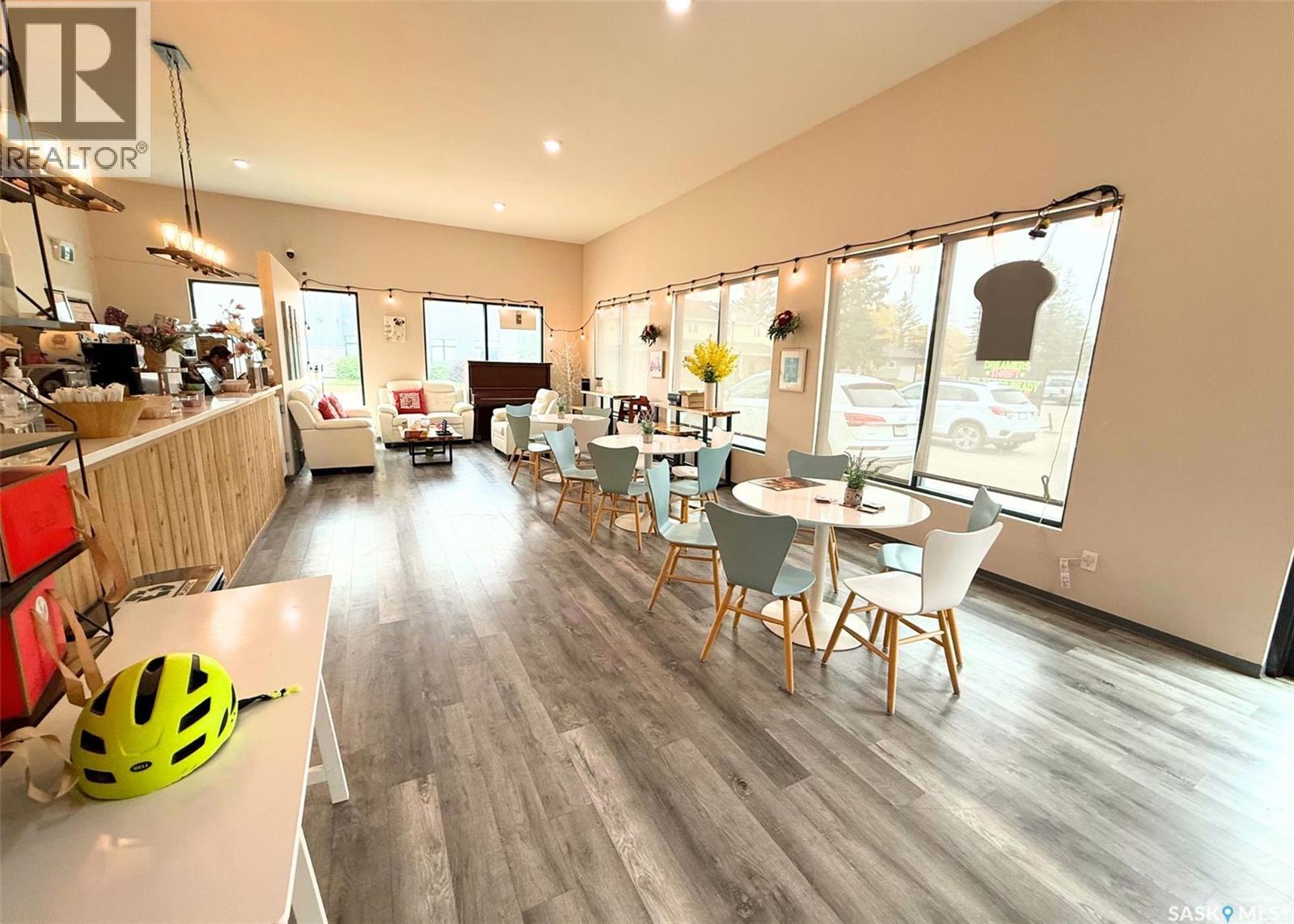 1 212 Central STREET - photo 3